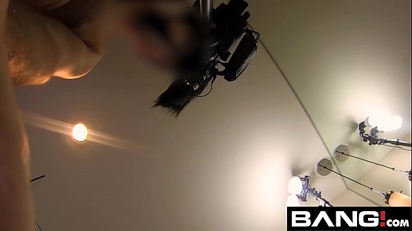 Sydney Cole Petite Teen Shower Fun_and Fuck