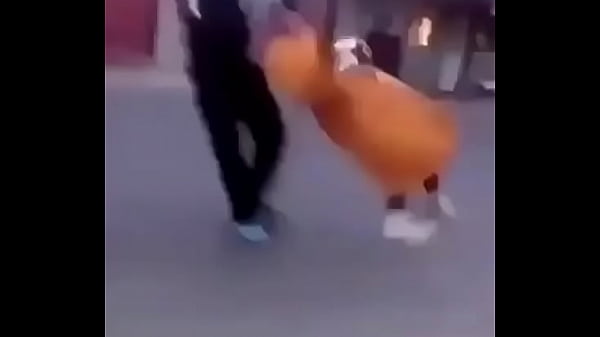 Intenta no reirte jaja que gracioso me r&iacute;o toa la noxe