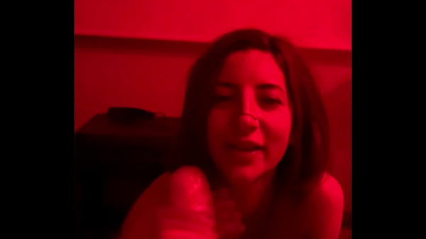 Play MP4 - Me Fui Al Telo Con El Novio De Mi Amiga - Cuchi Laino