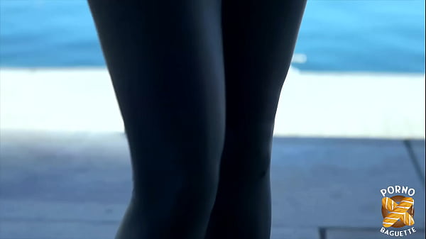 Play MP4 - Nathalie&comma; une belle blonde savourant l'anal&period;&period;&period;