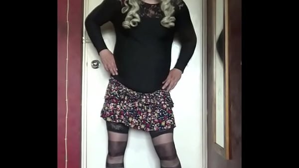 Play MP4 - bisexual crossdresser will never stop swallowing his own till he has tried another mans for all to see part 1