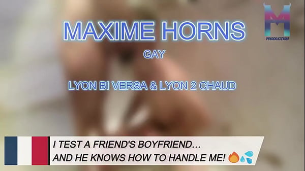 I was just taking a shower... and suddenly, LyonBiVersa jumped in with me! Passionate kisses, wet blowjobs, ... 