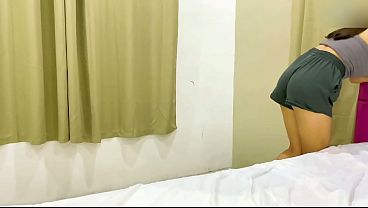 aku ingin crot didalam memek tembem