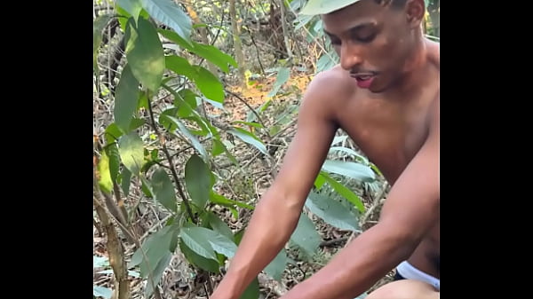 Levei Um Novinho Para Fazer Uma Trilha thumbnail