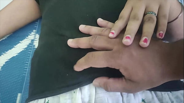 Play MP4 - Horny Desi Couple Share Sweet Kisses And Gentle Caresses In Bed