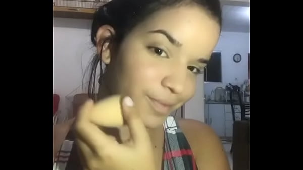 Vih samira m&aacute;scara safada boquinha aveludada q tira leite de pau facil 