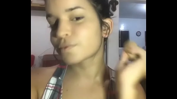 Vih samira m&aacute;scara safada boquinha aveludada q tira leite de pau facil 