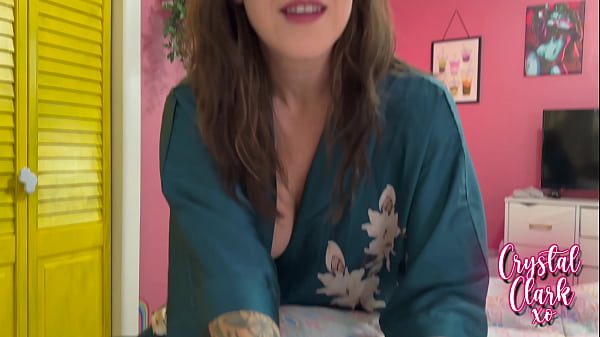 Play MP4 - Hippie Lesbian Step Aunts Fuck My Stress Away