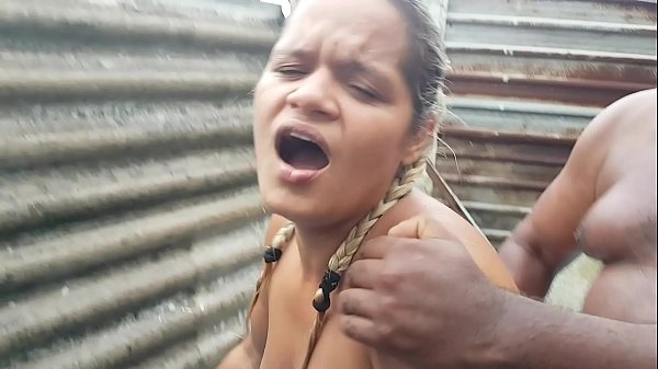 sou paty bum bum!!!!! vc me deseja? Me passa seu contatinho e da um like no video. Se quiser ser meu amigunho ou amiguinha me adiciona como amigo 