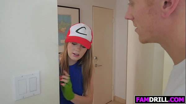 Tiny Dolly Leigh_Plays With her Stepbrother