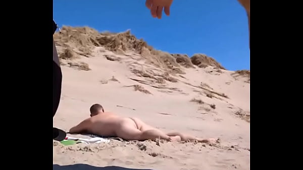 Play MP4 - Wait for it&period;&period;&period;Can't wait to get back to the beach with Blokewelshxxx1 We fly of to Gran Canaria tomorrow&comma; if you kn&period;&period;&period;