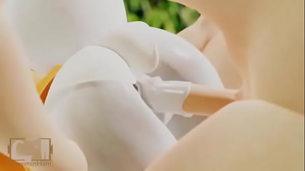 The_bunny girl is having some fun