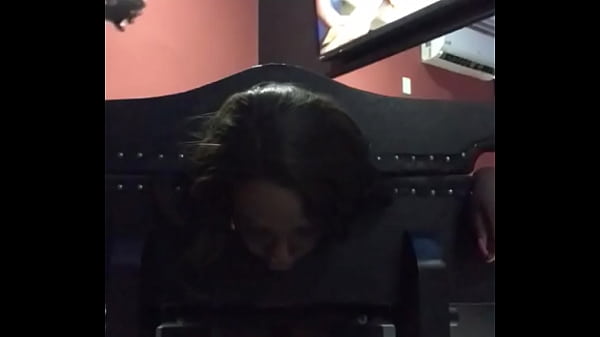 Nonton Clarkes & Negab&aacute; Series thumbnail