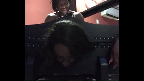 Clarkes & negab&aacute; series