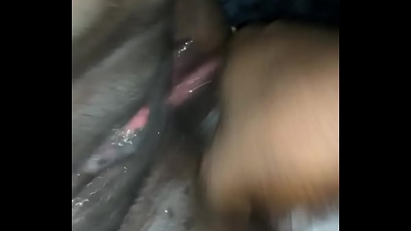 Play MP4 - 1min long squirt