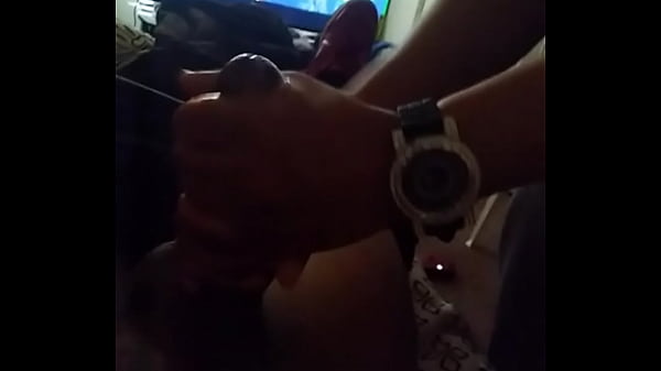 Play MP4 - My friend niece love giveing me handjobs