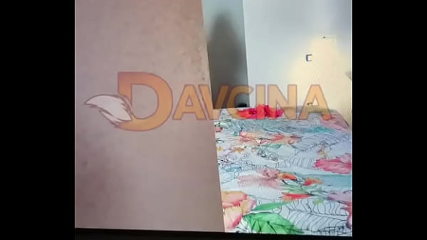 Nonton In Questo Video Qualcuno Si &egrave; Divertito Molto A Spiarmi... E Tu? Mi Vuoi Spiare? thumbnail