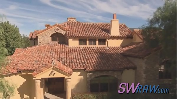 Hot_and steamy swinger threesome with two slutty horny babes