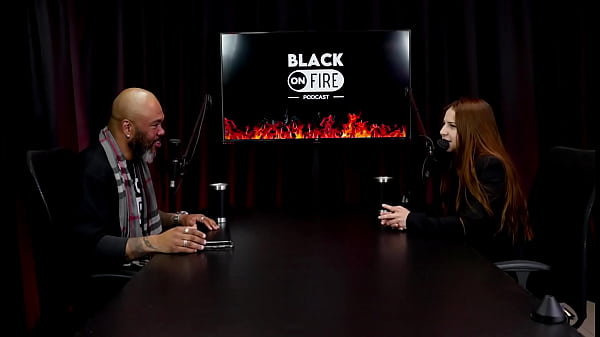 Play MP4 - A dan&ccedil;a &eacute; expressar o que est&aacute; sentindo&comma; existem um pouco de preconceito&comma; canaliza as energias no sexo&comma; a fam&iacute;lia ainda n&atilde;o sabe e gosta de diversidade pra transar - Cintia Lara &lpar;WATCH ON&colon; SHEER&sol;RED&rpar;