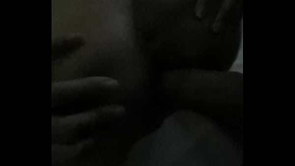 Verga gruesa y jugosa comenten que rico se le abre el hoyo lo adoro 