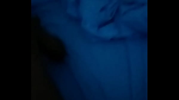 Cogi&eacute;ndola por atras 