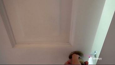 Nonton Mi Profesor Me Encuentra Con Mis Pantis Abajo En El Ba&ntilde;o, Me Coge Por No Llegar A Tiempo A Mis Clases - Profesor Me Coge Por No Cumplir Las Tareas thumbnail