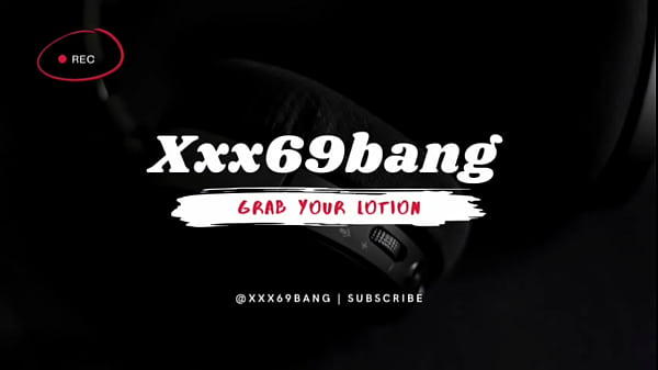 Nonton Sexy Teacher Fucked By Her Student's Huge Black Cock After Sucking It thumbnail