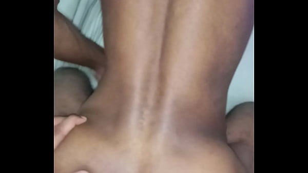 Play MP4 - Dando gostoso pro novinhon