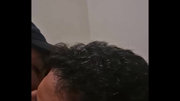 FUDEMOS O CU ARROMBADO DO DADDY SAFADO. CU FEZ BICO PRA LEVAR VITAMINA DUPLA 