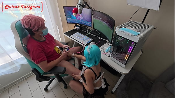 Obedeciendo al hijo del jefe sale mal trailer