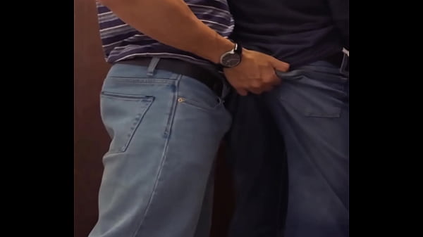 Play MP4 - cruising en el lolby del edificio me folla con ropa salvajemente