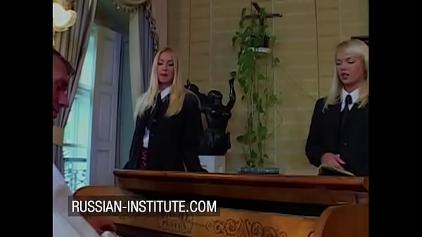 Music lesson ends up in a threesomewith two hot blondies