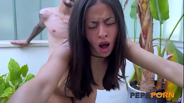 Play MP4 - Beautiful amateur girls looking to have sex in porn videos&period; Emmita Smiloe&comma; Malafalda&comma; Alice Biancci&comma; and Lotero Smith are on PepePorn