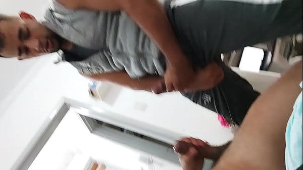 Play MP4 - chegando em casa j&aacute; fui da uma mamada