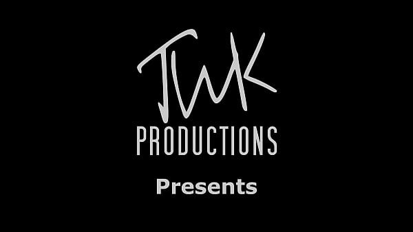 Nonton Laura's Airbnb Ep 11 - Amanda And Mike Hook Up thumbnail