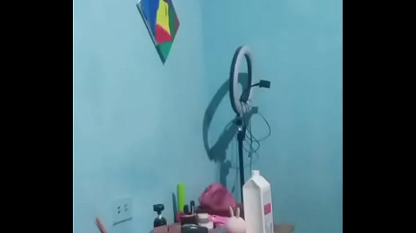 Nonton La Recamara Donde Me La Cojo thumbnail