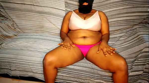 Nonton Fiddling Ebony Bbw, She's Super Horny thumbnail