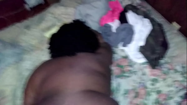 Play MP4 - She loves it