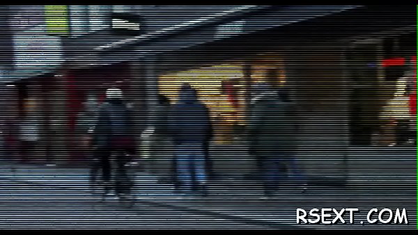 Cute hooker sucks a big pole passionately and_bonks hard