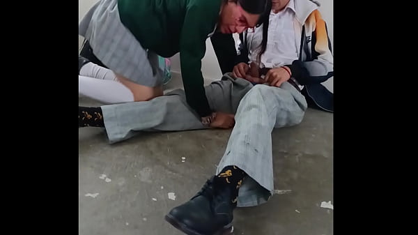 Las De 3ro Son Las Mas Pirujas De La Escuela thumbnail