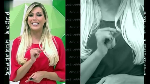 Renata fan jogo aberto decote vermelho linda e maravilhosa renata fan como sempre muito gostosa e sexy pra rapaziada do programa cada vez mais ser desejada por machos 