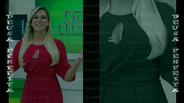 Nonton Renata Fan - Jogo Aberto - Decote Vermelho Linda E Maravilhosa - Renata Fan Como Sempre Muito Gostosa E Sexy Pra Rapaziada Do Programa Cada Vez Mais Ser Desejada Por Machos thumbnail