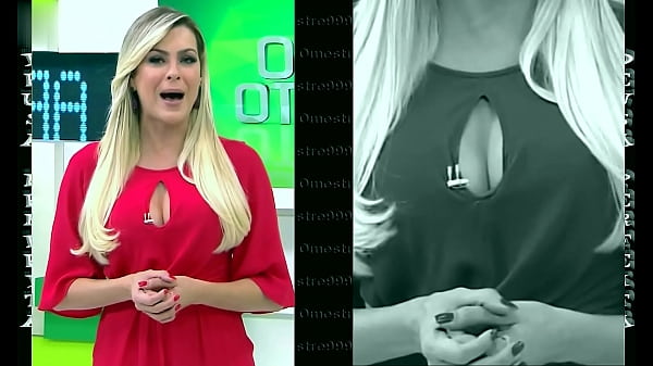 Renata Fan - Jogo Aberto - Decote Vermelho Linda E Maravilhosa - Renata Fan Como Sempre Muito Gostosa E Sexy Pra Rapaziada Do Programa Cada Vez Mais Ser Desejada Por Machos thumbnail