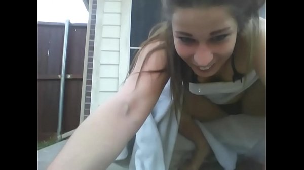 Risky cam show outside 