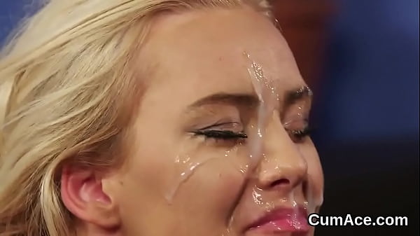 Wacky idol gets sperm shot on her face_eating all the cream