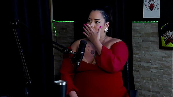 Goza muito f&aacute;cil teve uma experi&ecirc;ncia com menage fez sua primeira dp tem um tutorial de como dar o cu e o homem que desmaiou pri melancia watch sheer red