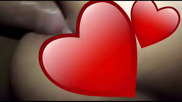 Qu&eacute; rico mueve el culo est&aacute; puta