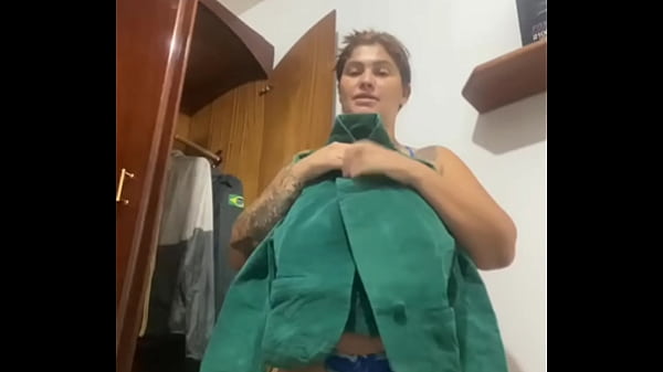 J&aacute; estou encharcada e Louca pra dar 