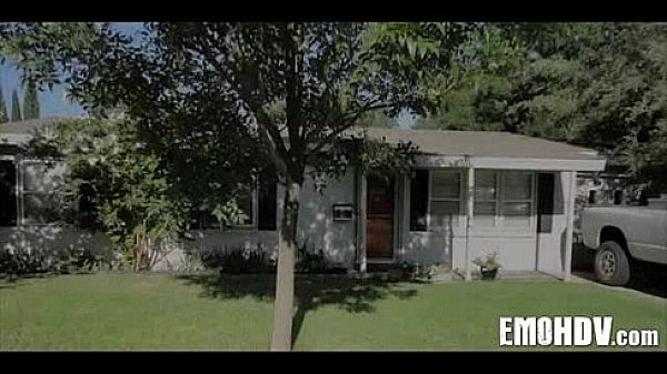 Nonton Emo Girl Gets Fucked 081 thumbnail