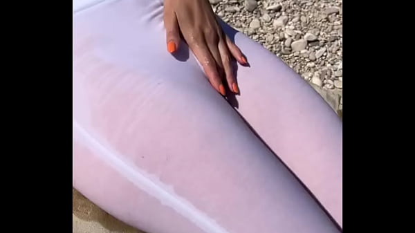 Nonton Eso Sucede Cuando Mojo Mi Lycra ️that's What Happens When I Wet My Leggings thumbnail